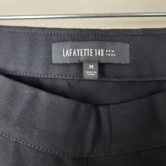 Lafayette 148 New York‎ Black Skinny Pants Stretch Pull On Women's size Medium - Picture 3 of 7